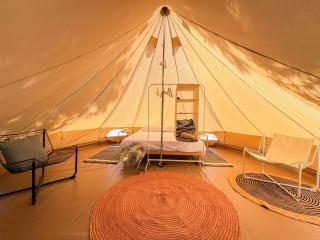 Poesis Park - Glamping - 8