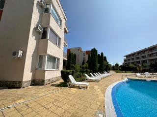 The Sunny Spot - Slantchev Briag - 7