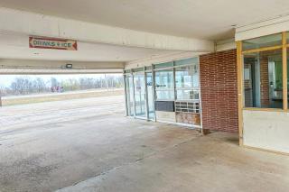 Shamrock Kings Inn By OYO Marked Tree I-555 - - 2