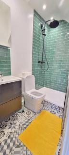 Dagenham - House - Sleeps 4 - Garden - City Centre - Dagenham - 4