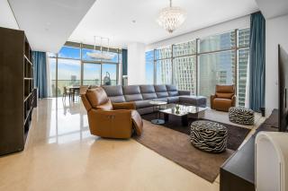 Marina Gate 2 Penthouse Iconic Views - 0