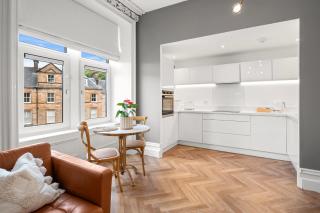 Beautiful 1BR Super Central Apt with Period Features - Oban - 6