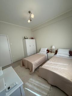 A nest for two in Athens - Mesochórion - 8