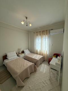 A nest for two in Athens - Mesochórion - 7