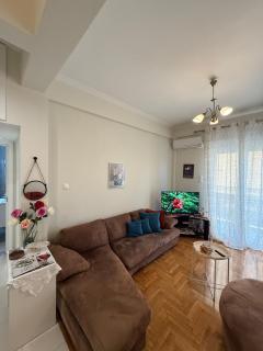 A nest for two in Athens - Mesochórion - 2