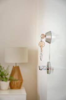 Charming Hampton-Style Retreat,Tranquil Private Bedroom with Shared Bathroom - Hamilton Hill - 5