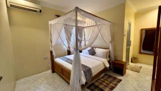 Ultra Home Hostel - 4