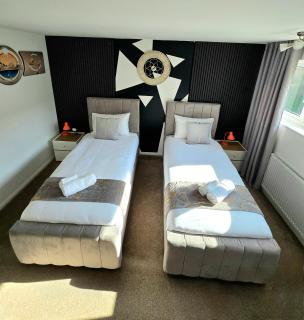 Luxury Modern Comfy 3BR House Contractors Family - Kettering - 4