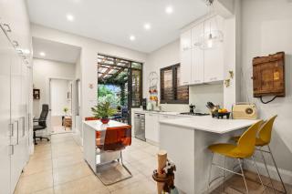 'Gallery Getaway' Newtown - Alexandria Creative Hub - Sydney - 4