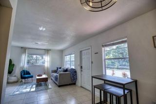 Downtown Home With Fire Pit, Just 5 Min to Beach - Sarasota - 1