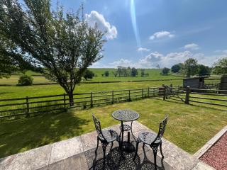 Viewpoint Studio - Bourton - 8