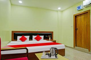 Hotel O Atharv Palace - Prayagraj - 1