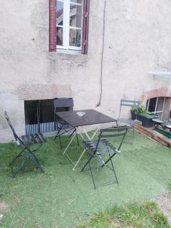 Studio calme avec billard - 3