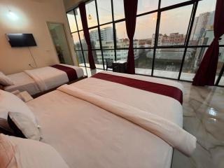 Royal Group of Hotels - 9