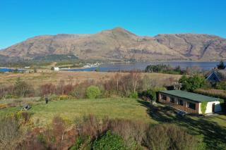 1 Bedroom Cabin with Mountain & Loch Views - Quiet Location between Glencoe & Ben Nevis - Corran - 2