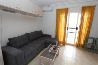 R-4645 La Mata Studio - 3