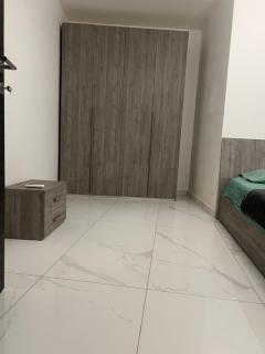 Room Services3 - Il-Gżira - 4