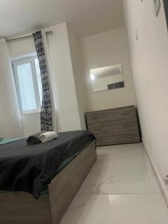 Room Services3 - Il-Gżira - 2