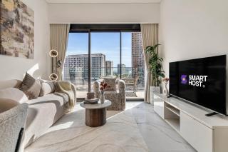 Elegant 1-Bed with Pool, Gym, Parking and Balcony - 8