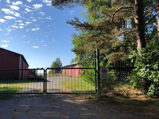 Omakotitalo veistämöllä meren rannassa - 7