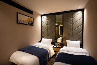 The V Hotel - Bagdad - 9