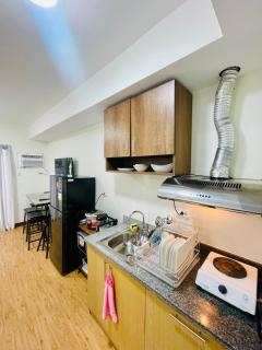 15FLR Condo End-Unit With Balcony Facing Amenities in Mesaverte Residences CDO - Pontud - 2