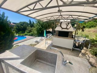 Villa Stella - private house with parking spot, pool and sea view - Varna - 6