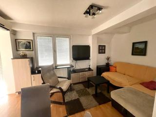 Urban Stay 300m from Main Street - Bitola - 0