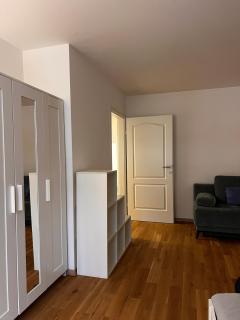 Einzigartige Altbauwohnung mitten in der City - Klosterneuburg - 4