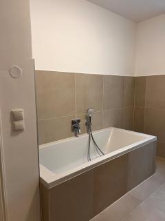 Einzigartige Altbauwohnung mitten in der City - Klosterneuburg - 3