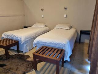 Cookhouse Cottages - Vosburg - 2