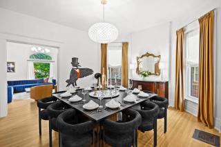 Gatsby House Mansion w Game Lounge & Hot Tub - 9