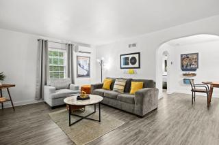 Modern Louisville Stay Free Parking Prime Location - Louisville - 4