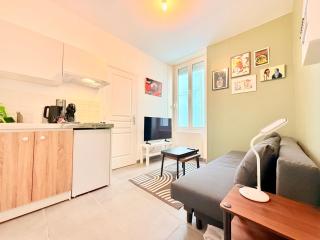 Studio rénové au pied de la Gare Viotte - Besançon - 1