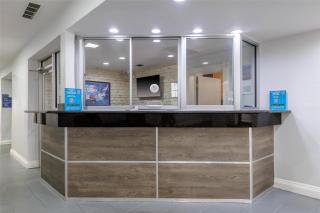 Motel 6 Dallas TX Downtown - Dallas - 5