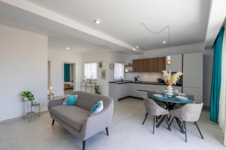 Stylish Side Seaview Penthouse By Quicktrips - St Paul's Bay - 1