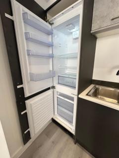 Hull NEW Central Apartment 15 UNITS AVAILABLE - Hull - 9