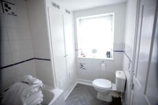 2-Bed Apartment Sleeps 6 8-min walk to Centre - Lancaster - 6