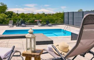Villa Robinia Hill Residence by Villas Guide - - 9