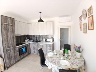 Omega Apartments - Premantura - 6
