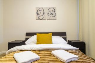 2 bedroom Apartment close to Metro Imielin - 9