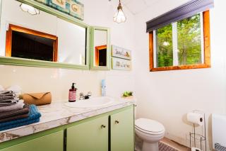 Le Chalet Brun, jacuzzi en bord de lac - Saint Adolphe D'Howard - 3