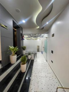 Hotel Alpine Inn - Dera Bassi - 8
