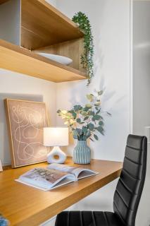 Stunning & Lavish Southbank Apartment with Carpark - 6