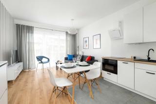 Studio with Parking in Wilda Poznan near MTP by Noclegi Renters - Poznań - 0