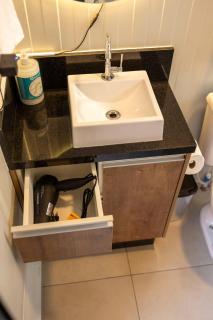 Studio 9 com Ar Condicionado no Ahú 1º andar perto do Museu do Olho Opera de Arame e Pedreira Paulo Leminski e OAB - 8