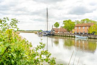 Stunning estuary views - Riverside Cottage - Snape - 5