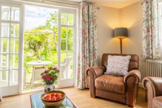 Stunning estuary views - Riverside Cottage - Snape - 6