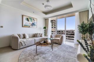 Elegant 1BR Apartment with Private Beach Access! - 0