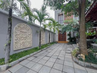 Gee Villas Yogyakarta - 8
